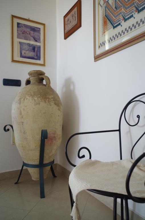 B&B La Pineta Sant'Antìoco Eksteriør billede
