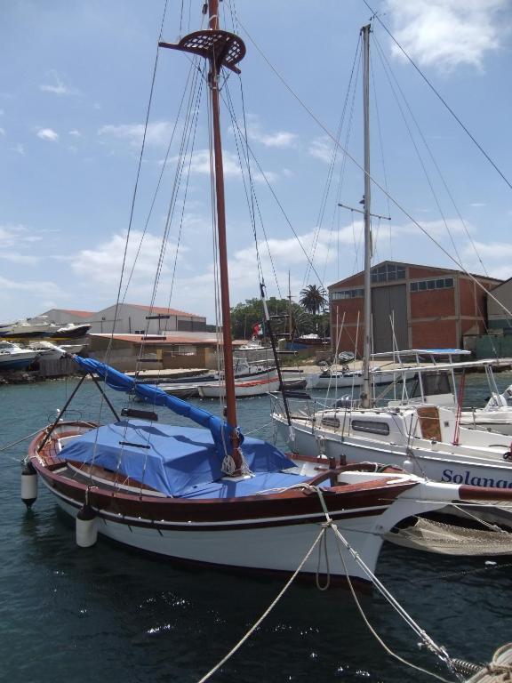 B&B La Pineta Sant'Antìoco Eksteriør billede